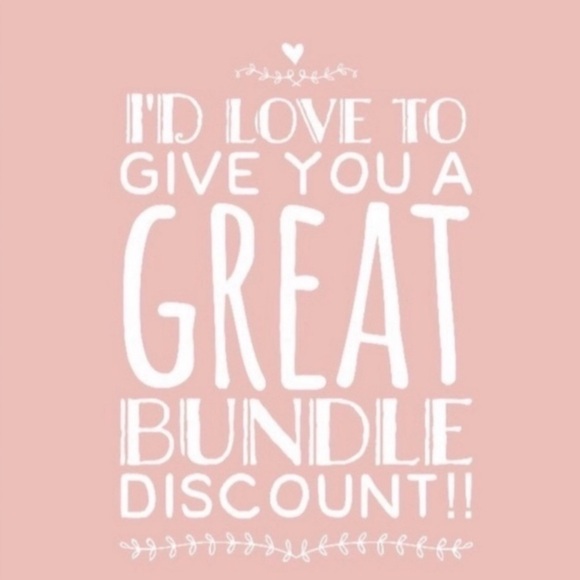 Athleta • Downtown Down Puffer Jacket in Abalone Light Creamy Beige - Picture 9 of 9